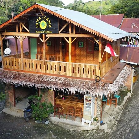 Sama Sama Homestay & Trekking Only Stay Here Book Trekking And Transport With Us Bukit Lawang Exteriér fotografie