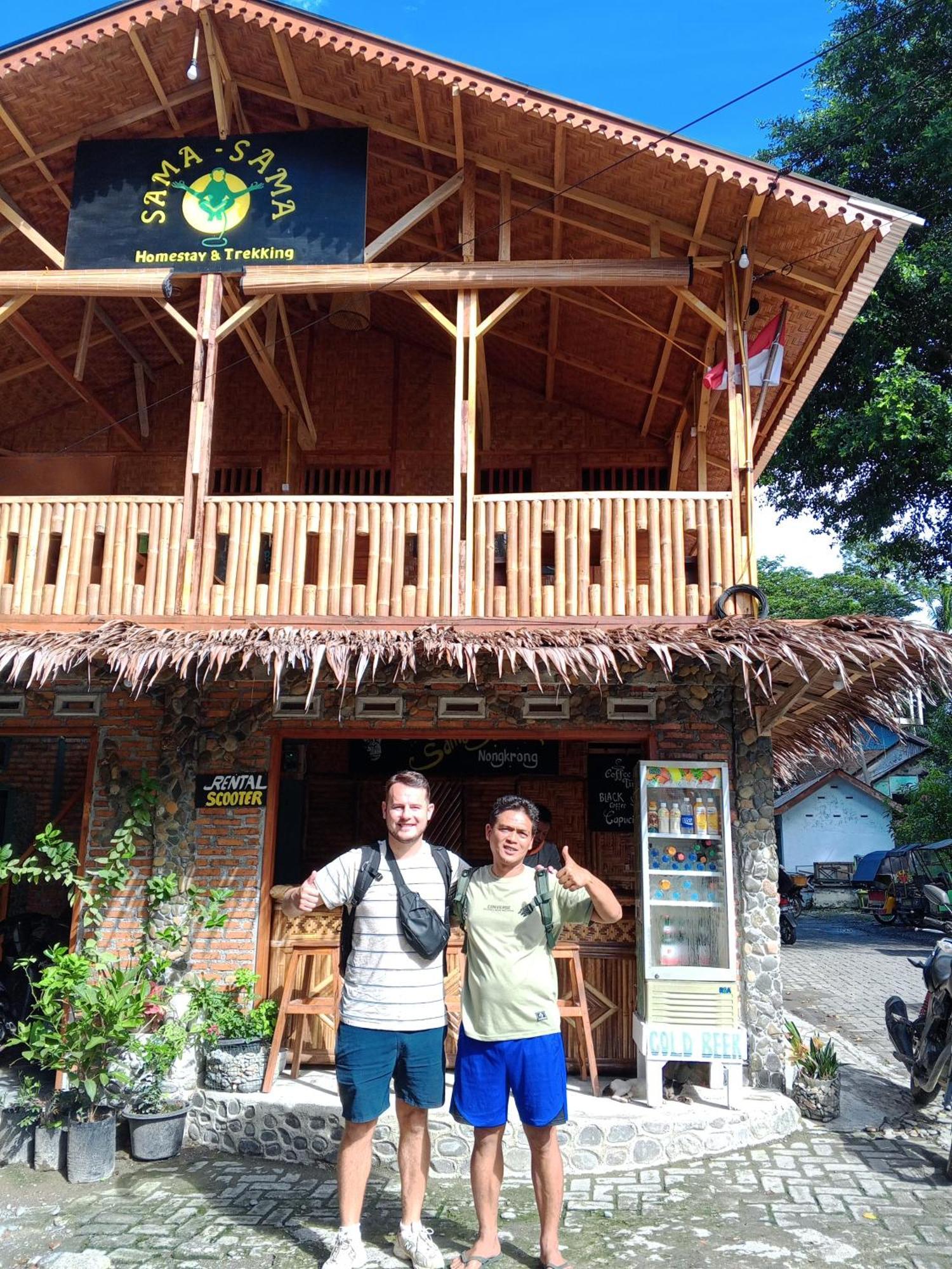Sama Sama Homestay & Trekking Only Stay Here Book Trekking And Transport With Us Bukit Lawang Exteriér fotografie