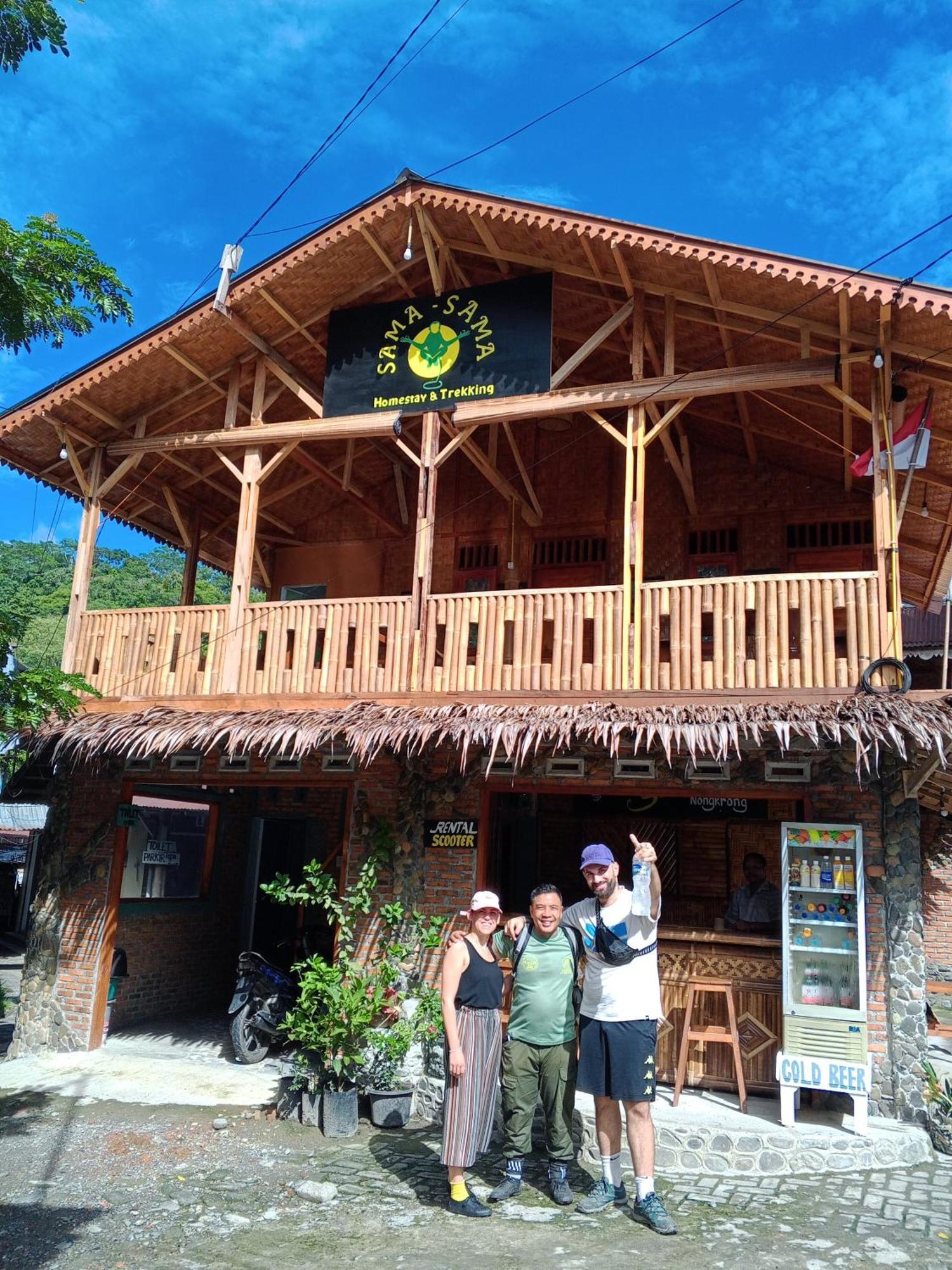 Sama Sama Homestay & Trekking Only Stay Here Book Trekking And Transport With Us Bukit Lawang Exteriér fotografie