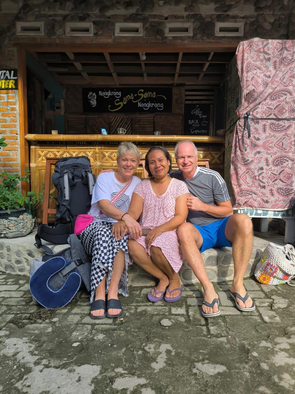 Sama Sama Homestay & Trekking Only Stay Here Book Trekking And Transport With Us Bukit Lawang Exteriér fotografie