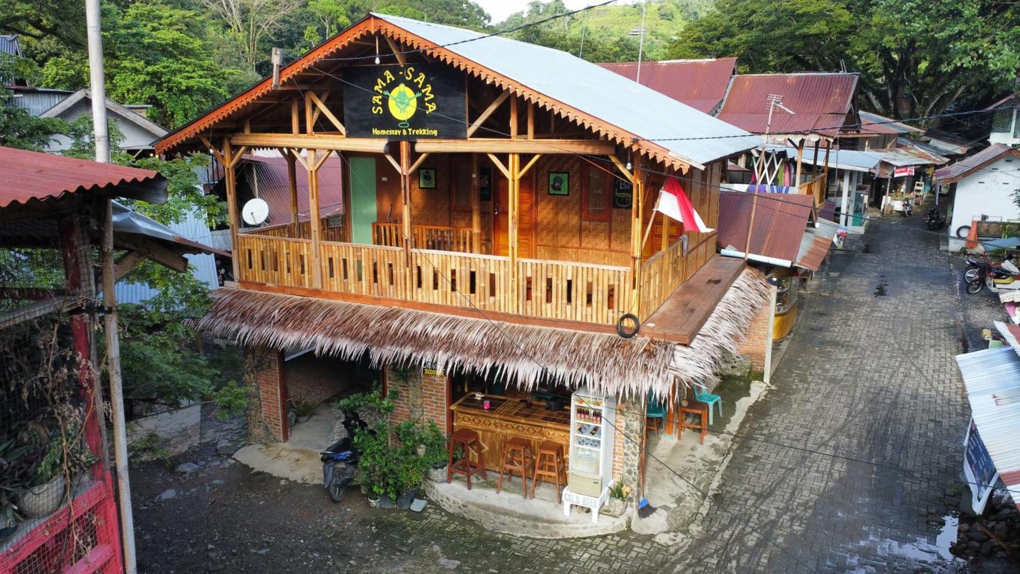 Sama Sama Homestay & Trekking Only Stay Here Book Trekking With Us Bukit Lawang Exteriér fotografie