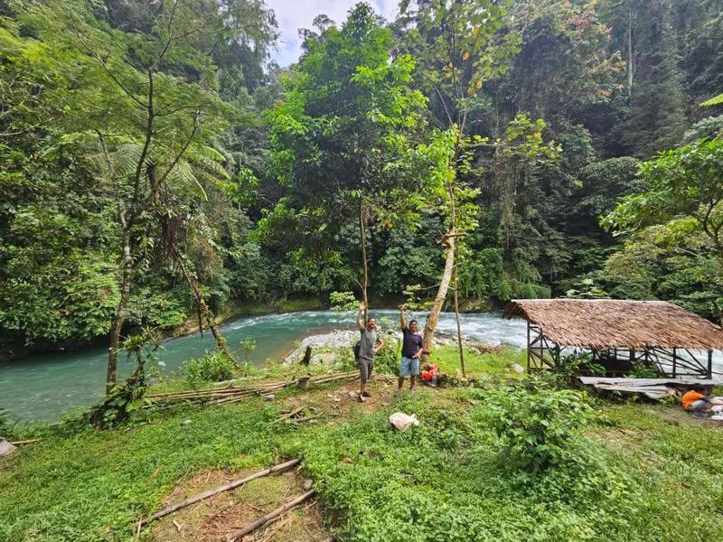 Sama Sama Homestay & Trekking Only Stay Here Book Trekking And Transport With Us Bukit Lawang Exteriér fotografie