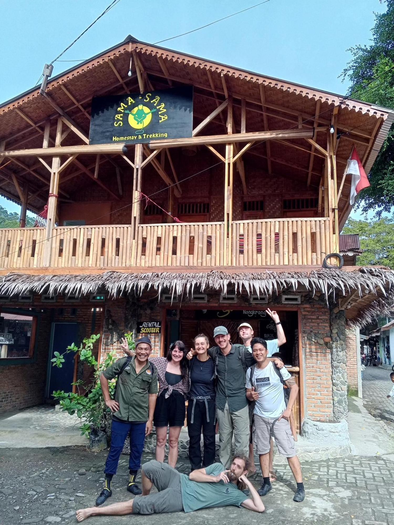 Sama Sama Homestay & Trekking Only Stay Here Book Trekking And Transport With Us Bukit Lawang Exteriér fotografie